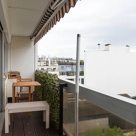 Appartement Lovely Spacious Cocoon With Balcony *